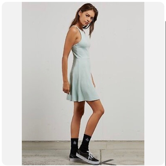 NWT Volcom Cactus Ridge Dress - Picture 3 of 4